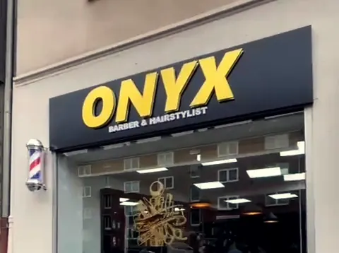 Ladenlokal von ONYX Barber & Hairstylist an der Florastraße 99 in Gelsenkirchen
